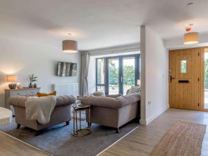 2 Bed in Usk- oc-83993