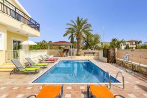 Villa Philios by Villa Plus