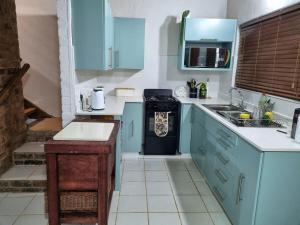 Optibos - 3 Bedroom Holiday Home 6 Sleeper