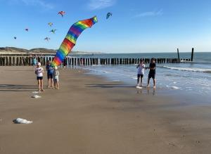 Multi-bedroom stay 9 Rooms near Beach