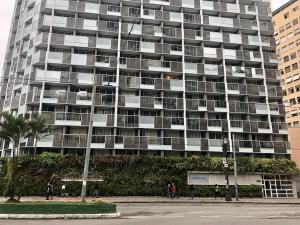 Rooftop com Piscina e Vista no Centro SP com Varanda