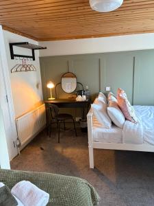 The Boutique Bungalow