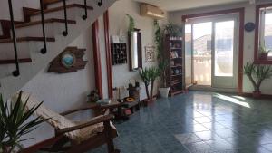 Woodpecker Backpacker Hostel & Tours