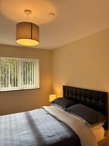 Castell Cottages Central with Parking