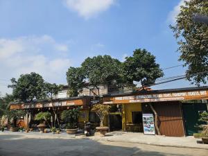 Tam Coc Riverside Home
