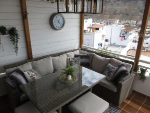 Stunning Ocean Views in Puerto de Mogan