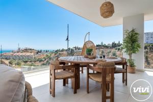 ViVi Homes - Lola del Mar, terrace, pool, Higueron