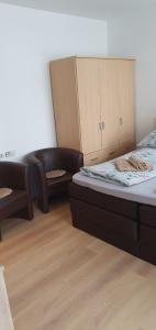 Ferienwohnung am Kuhrpark mit Balkon und Parkplatz