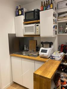 Bright 2-room fully equipped - Porte de Clichy