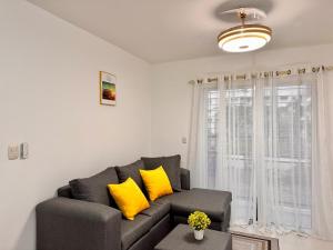 Ocean View Fast Wifi Close to Everything Coffee 2BR