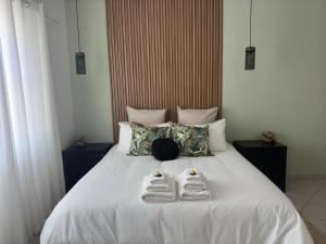 Poseidon Beachfront Holiday Home