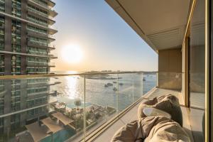 Grand Bleu, Emaar Beachfront - The Mint Stay