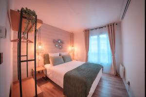 Nova Factory - Serris Place Toscane - Cinéma Netflix 4K - Disney 5 - Parking Gratuit - 4 Personnes