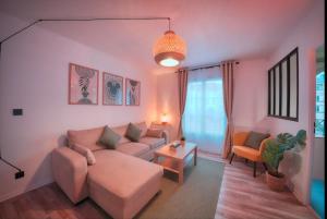 Nova Factory - Serris Place Toscane - Cinéma Netflix 4K - Disney 5 - Parking Gratuit - 4 Personnes