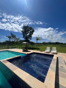 Recanto Garota Bonita Hospedagem com Piscina na Natureza
