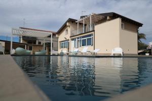 Villa Eumenidi with pool