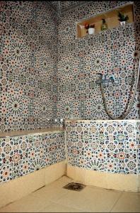 Sunny Villa in Heart of Erfoud - Terrace & Garden, Spacious & Comfortable