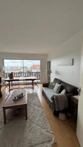 Appartement lumineux avec accès direct à la plage