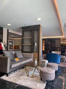 Luxury condo, Chaing Mai Night Bazaar