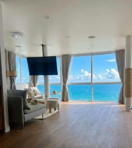 Sky Studio Terrace - WaveSide Ocean Bliss