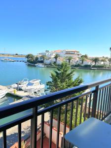 Douce parenthese a St Cyprien vue Lagune