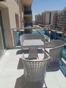 شقة تاون داون العالمين