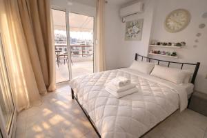 Faliro Penthouse by the sea