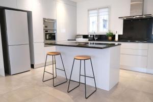 Holiday rental with pool in the Alpilles for 6 people