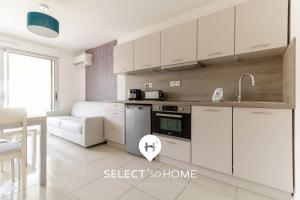 SELECTsoHOME - Résidence Le Poséidon - Piscine & Parking - Appartement pour 4 personnes - POS03