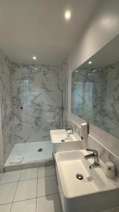 Hotel Richmond Gare du Nord