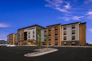LivAway Suites Phoenix Tolleson