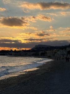 Citronnaise Menton Old Town