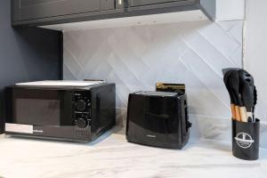 Newly Refurbished - Parking - Central - 3 Guests