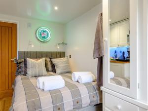 1 Bed in Highcliffe 90444