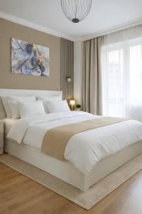 Downtown Tineretului Central Oasis -- NEW Building -- Self Check-in -- 1min Metro Station