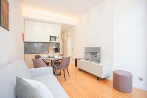 Liiiving in Porto-Mouzinho Residence Apartments