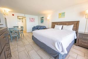 Oceanfront Beach Dream at Sandcastle South Pools