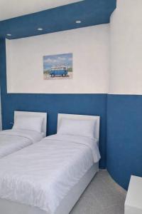 Al ventitré Home