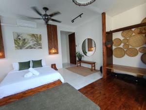 Frangipani Private Roomstay