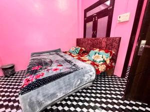 Banshi Bala Hotel