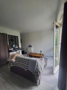 Charming apartment with balcony