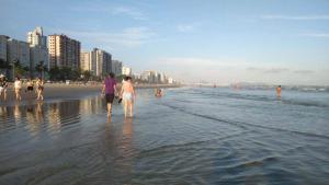 Casa a 2 minutos, a pé, da praia - até 16 pessoas