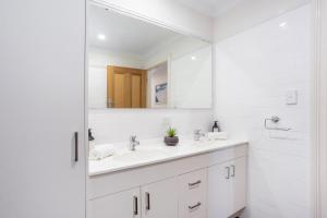 Hidden Gem - Fremantle Apartment