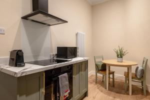 Cosy Callander One Bed Apartment Wood Burner and Free Parking