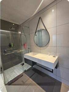 No loadshading Sandton hotel apartment