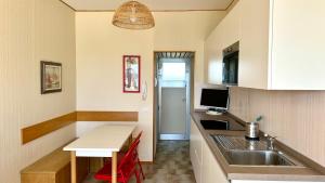 SE084 - Senigallia, nuovo monolocale fronte mare alle Piramidi