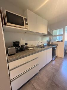 Departamento Córdoba IV, estadio Kempes, Siglo 21,Cerro de las Rosas, Chateau