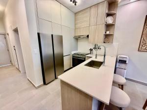 Stunning oceanfront apartment in Encuentro at The Wave