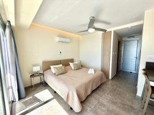 Harbour Lights Studio Apartments