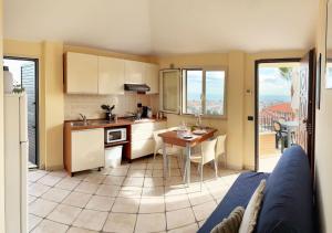 Holihome Vascello B26